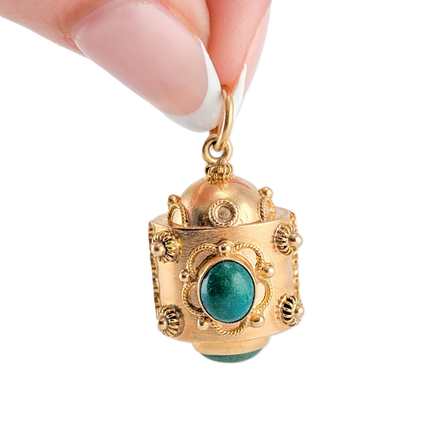 Vintage 18K Gold Etruscan Revival Aventurine Pendant